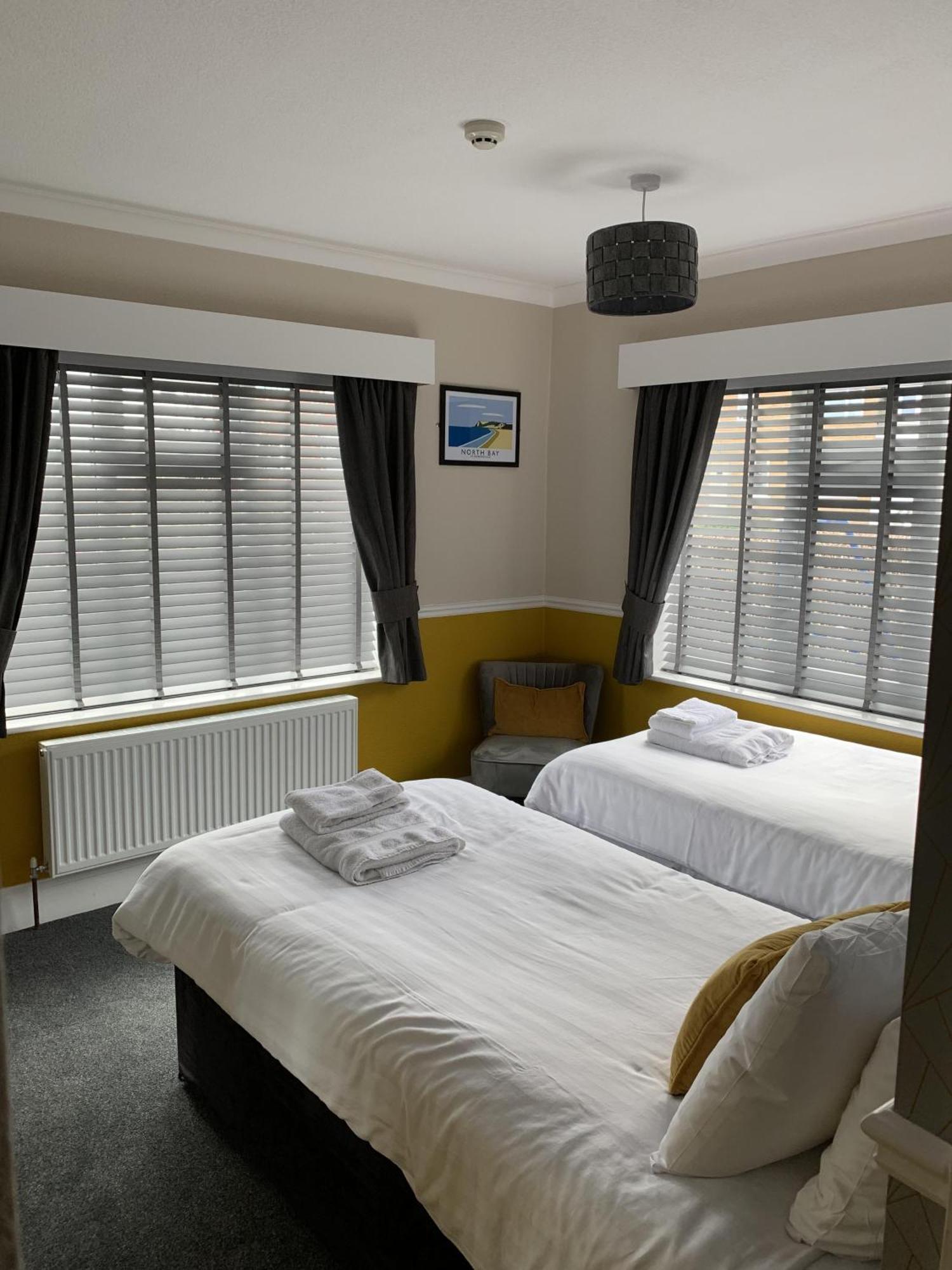 The Headlands Hotel Scarborough Room photo